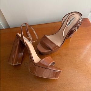 Steve Madden Women’s Cognac Patent Platform Heels